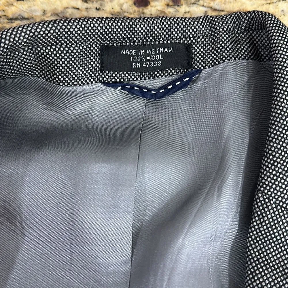 Tommy Hilfiger Wool Gray Two Button Closure Blazer Size L 40